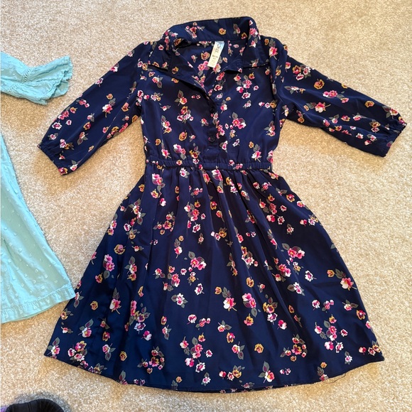 4T Girl Bundle 👗 - Picture 7 of 16